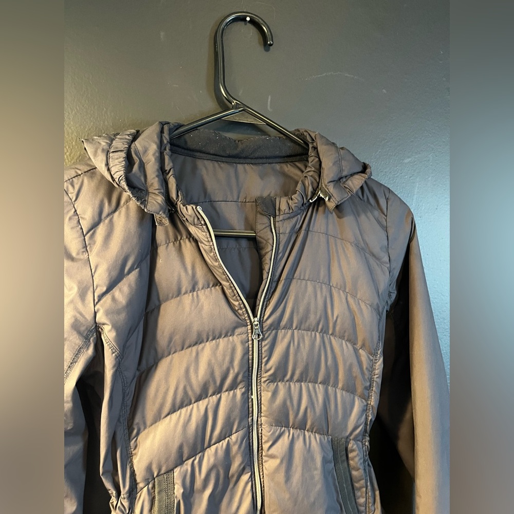 Lululemon Spring Fling Down jacket - Picture 4 of 10